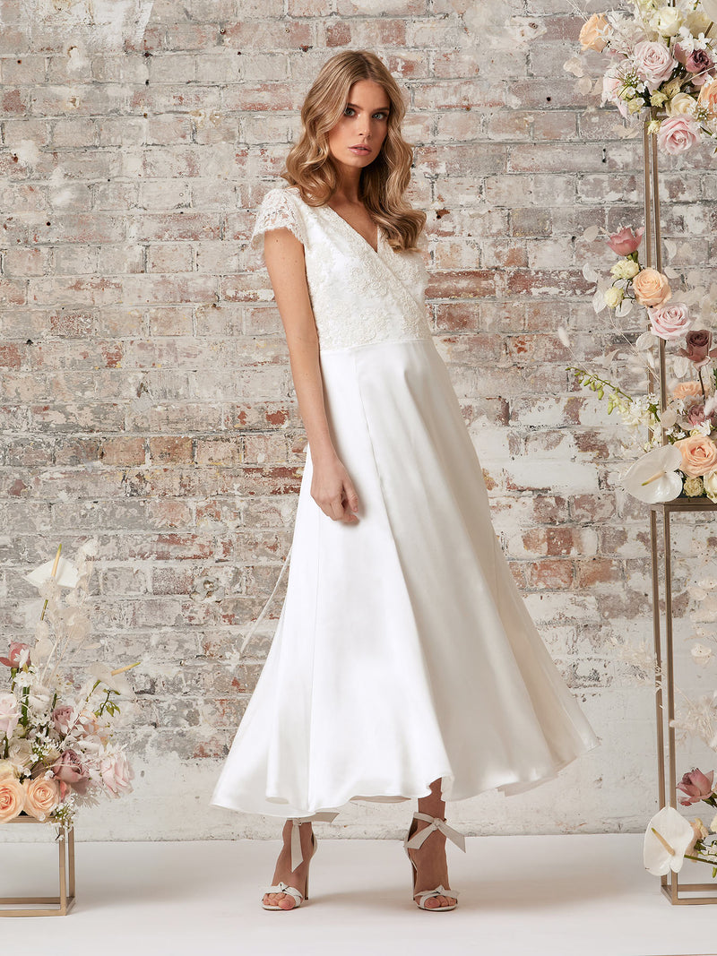 Cece Wedding Dress Constellation Âme