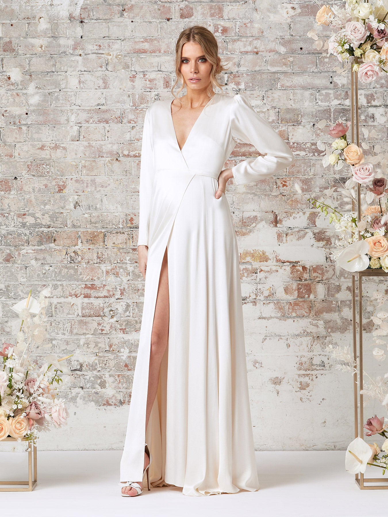 Olsen Ivory Silk Wedding Dress | Constellation Âme