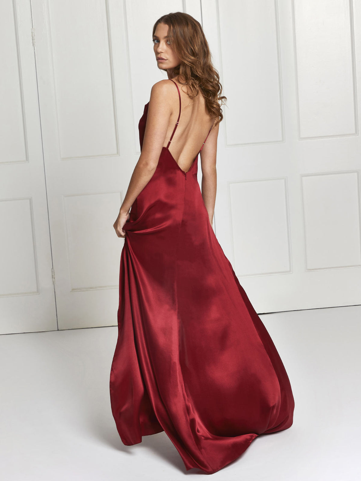 Salome silk slip dress in deep red Constellation Âme - Main Image