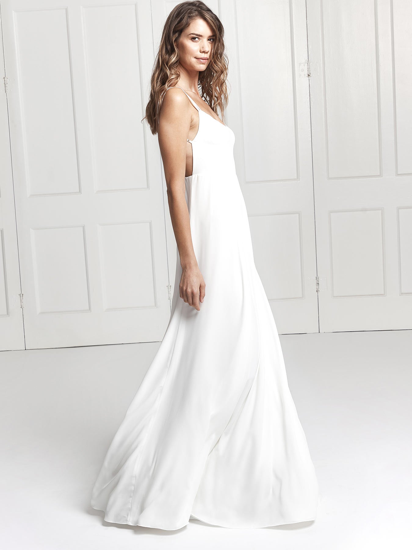 The beautiful Sienna wedding dress